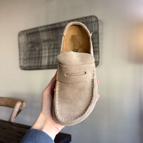 Birkenstock Naples suede clogs taupe - Picture 7 of 9